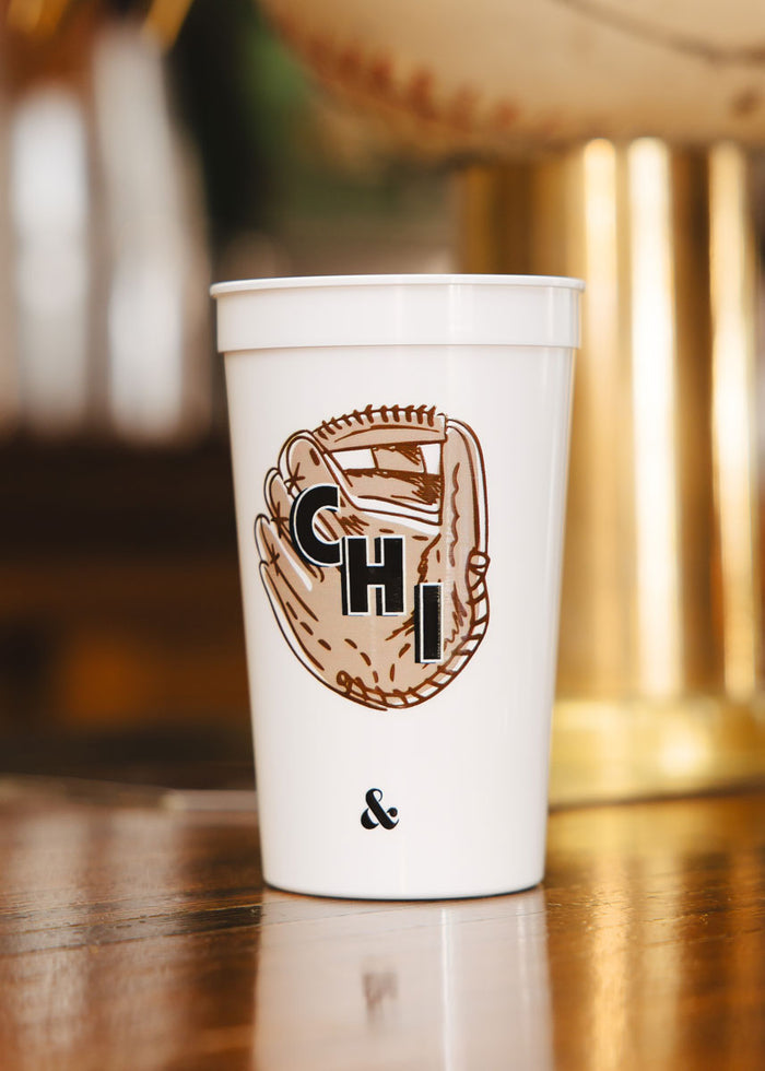 Chi Baseball Mitt Stadium Cup - Black & White