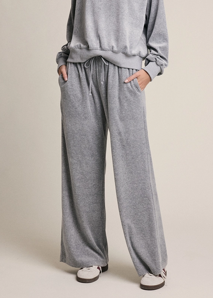 Everyday Velvet Pants - Grey