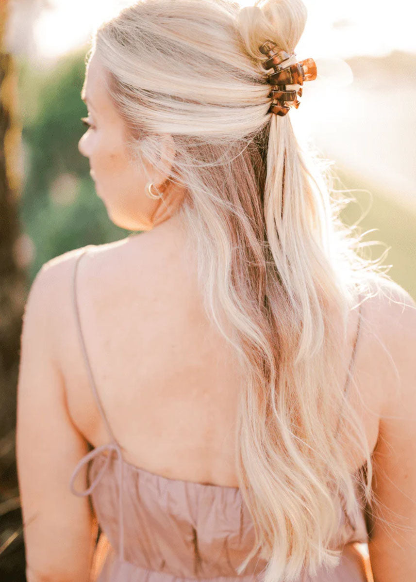 Classic Small Claw Clip - Tortoise