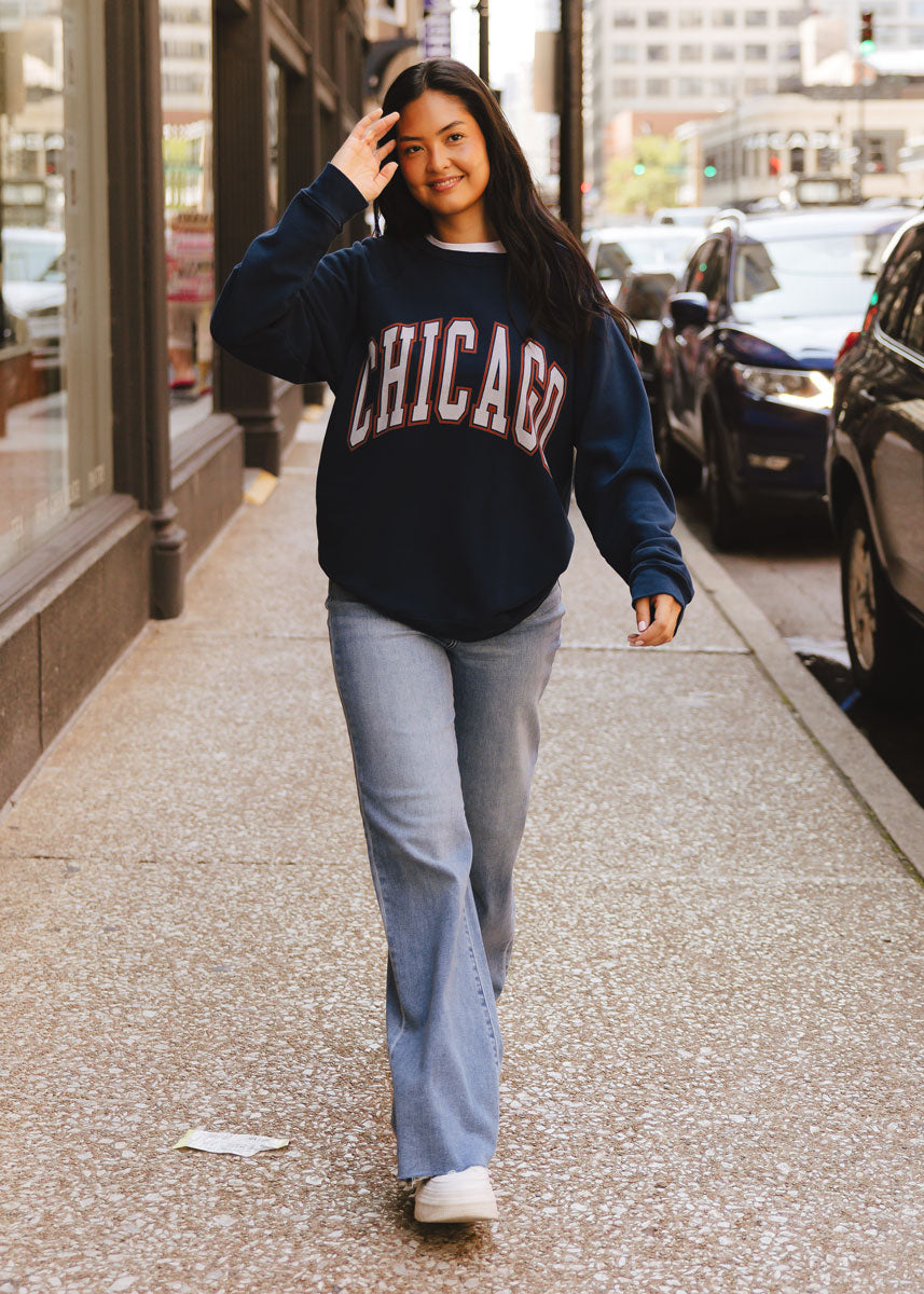 Chicago Classic Crew Sweatshirt - Vintage Navy