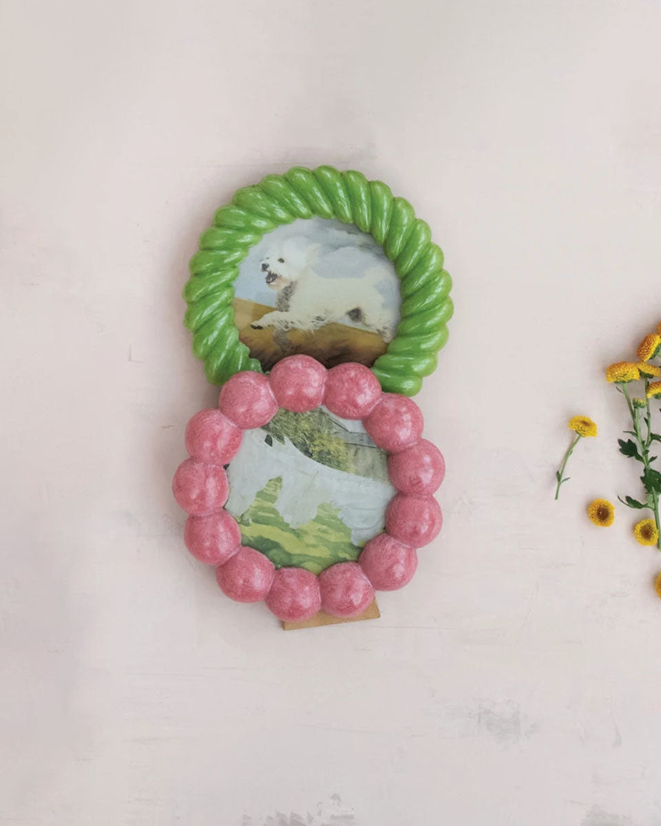 Round Twisted Picture Frame - Green