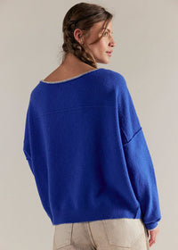 See Me Pullover Sweater - Mazarine Combo