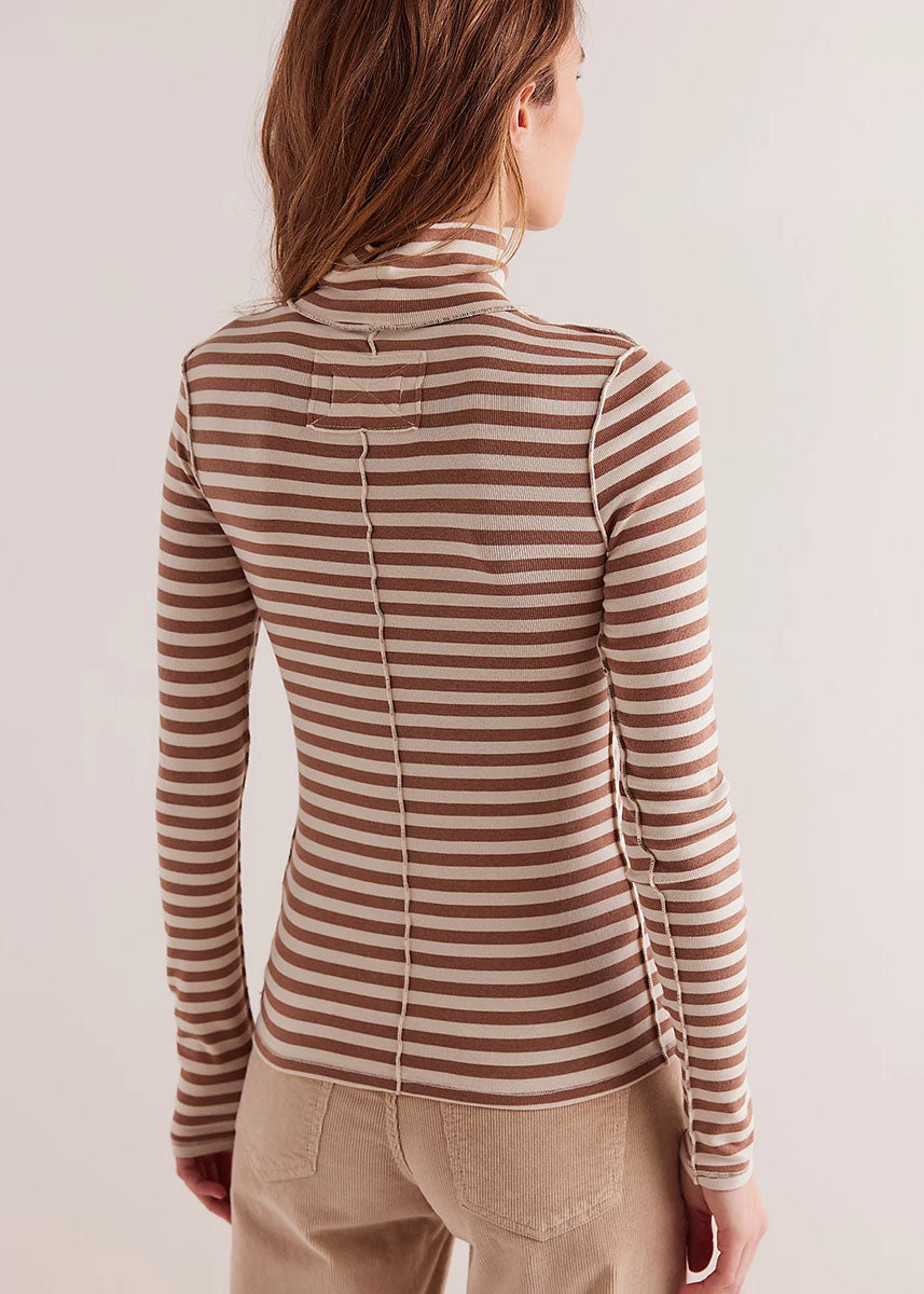 Good Good Turtle Stripe Top - Otter & Tea