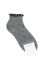 Polka Dot Frill Knit Socks - Gray”