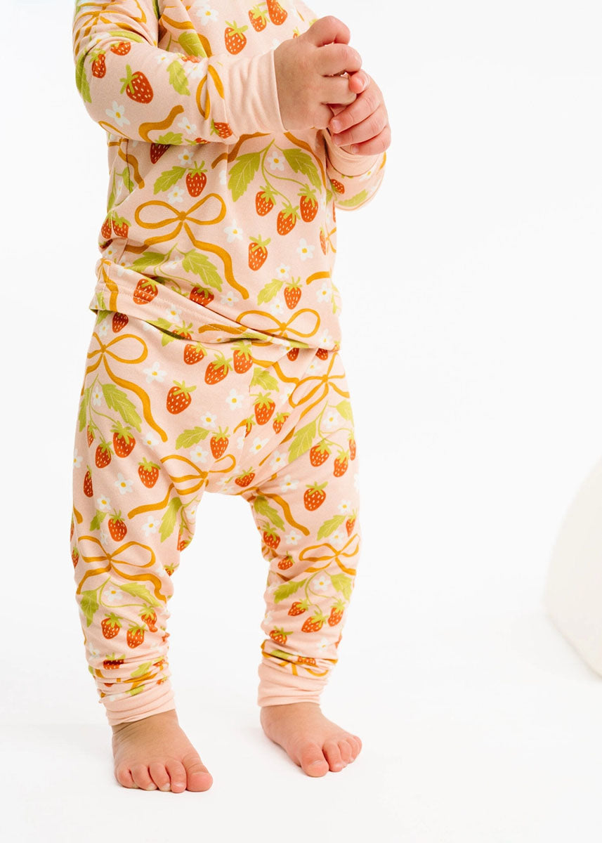 Bamboo Two-Piece Jammies Set - Sweet Strawberry
