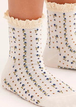 Rosebud Waffle Knit Ankle Sock - Ivory