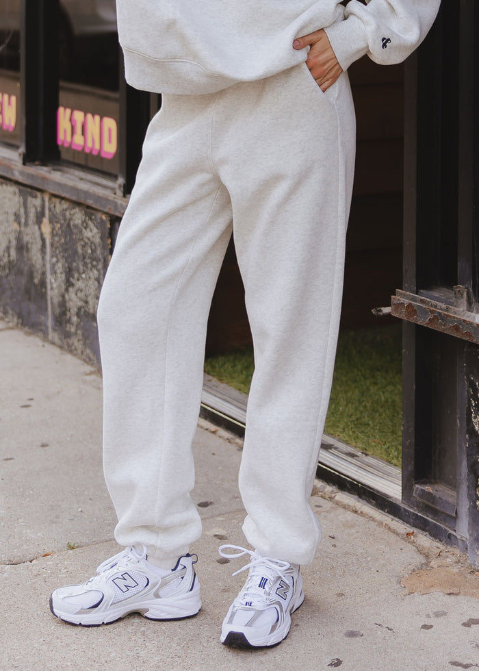 Perfect Fleece Jogger - Heather Grey