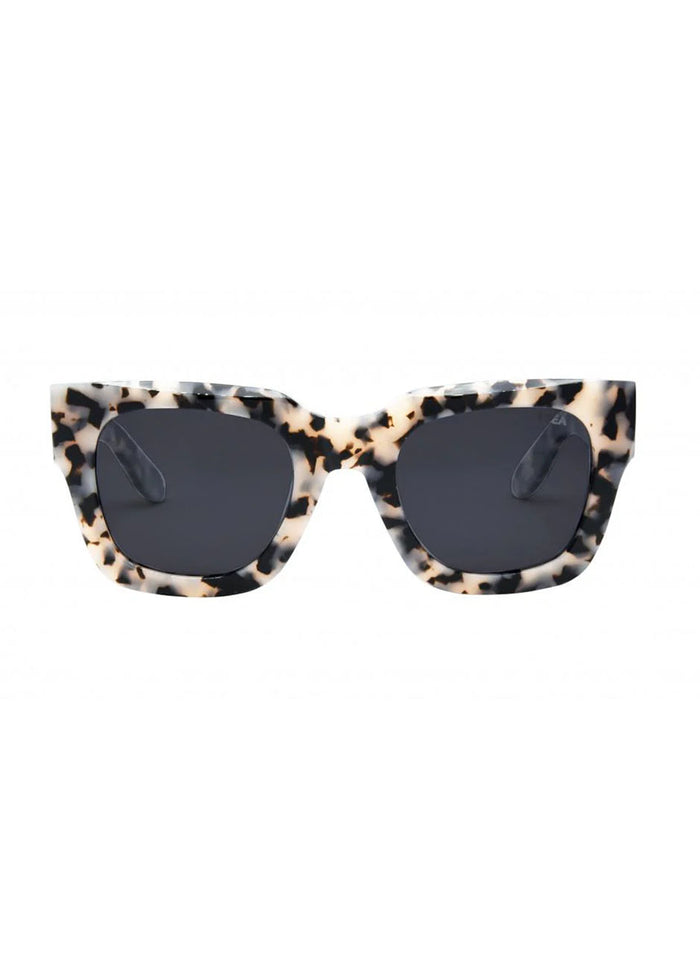 Jolene Sunnies - Snow Tort Smoke