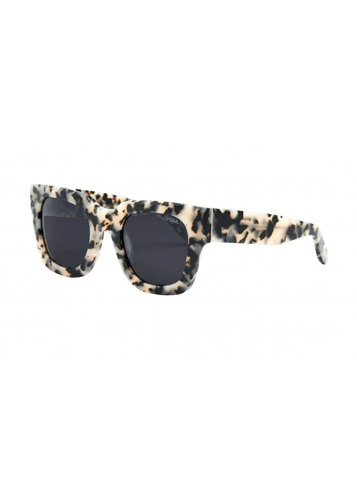 Jolene Sunnies - Snow Tort Smoke