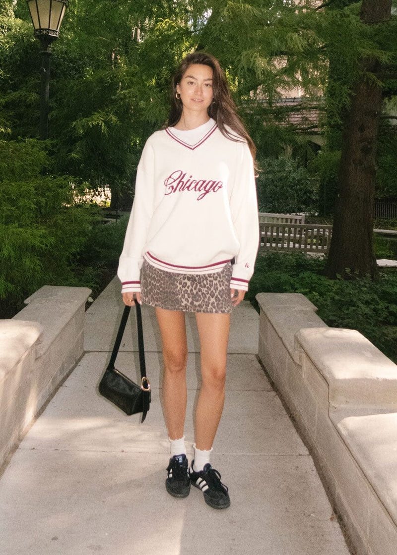 Chicago Collegiate V-Neck Sweater - Cream/Maroon
