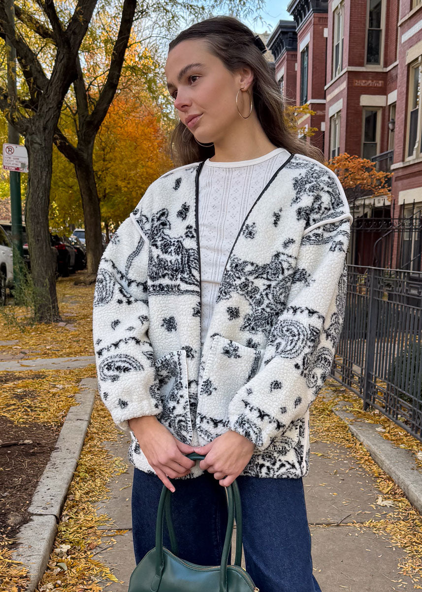 Chalet Sherpa Paisley Jacket - Ivory Black