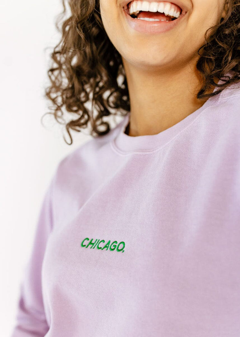 Chicago. Embroidered Crewneck – Orchid