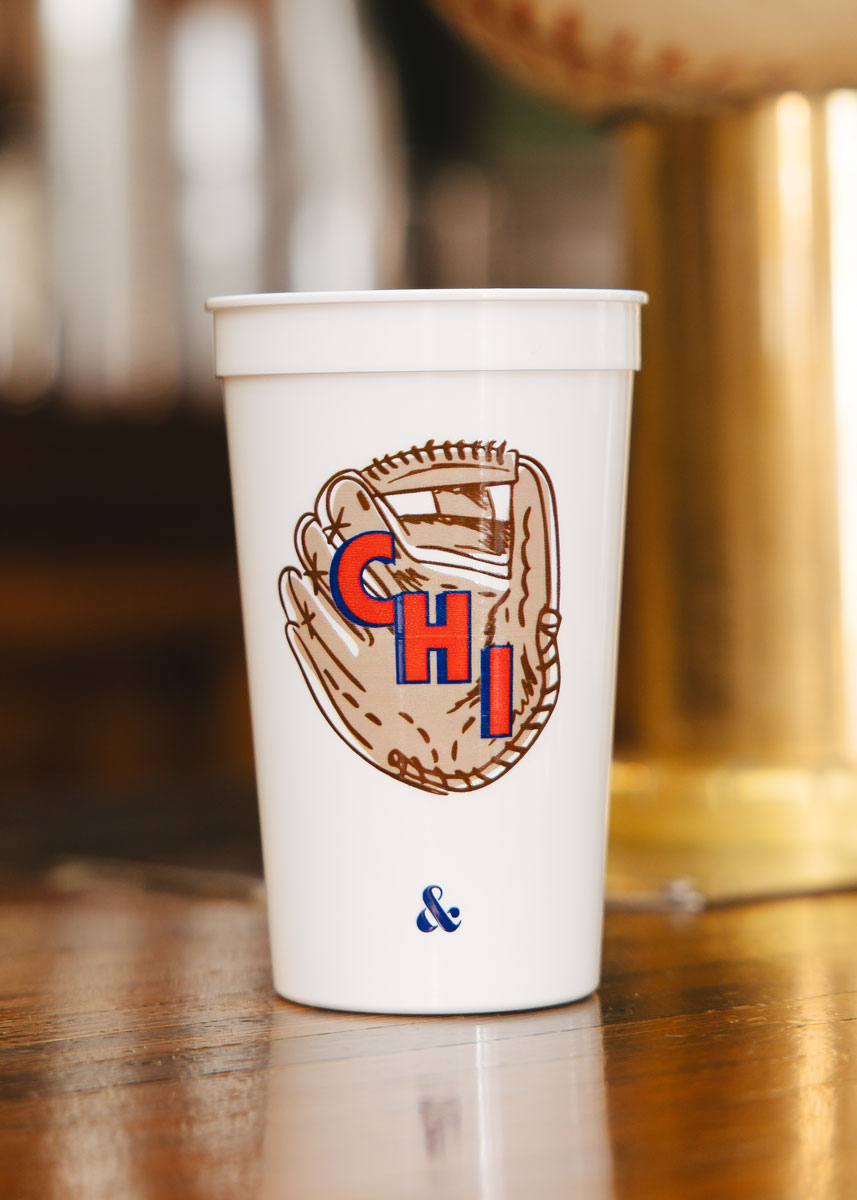 Chi Baseball Mitt Stadium Cup - Red & Blue
