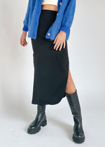 Harissa Side Slit Midi Skirt - Black