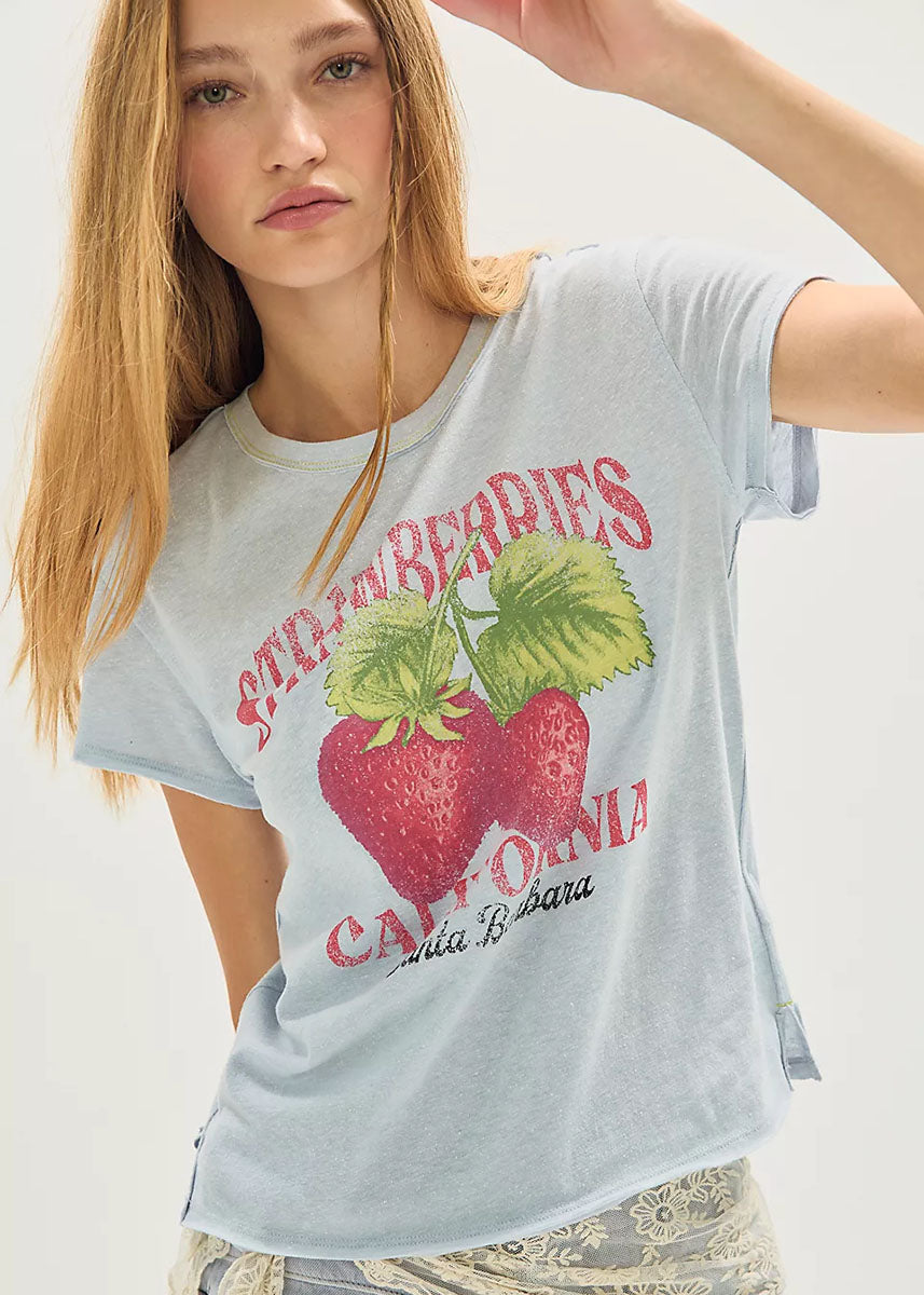 Nova Graphic Tee - Strawberry Combo