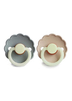 FRIGG Daisy Nighttime Natural Rubber Pacifier 2-Pack - French Gray/Croissant