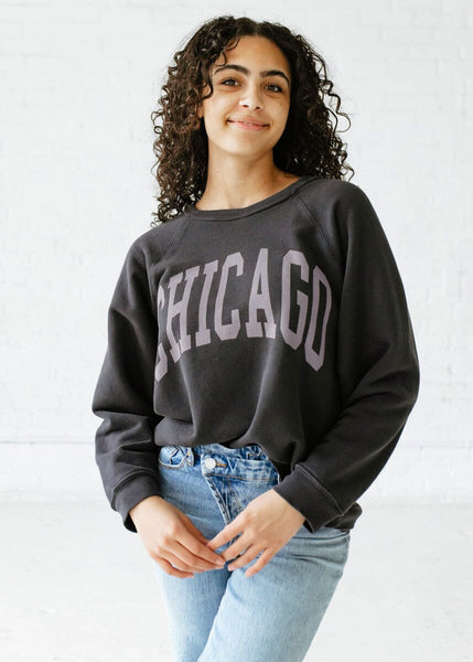 Chicago Classic Crew Sweatshirt - Heather Grey & Emerald – Alice & Wonder