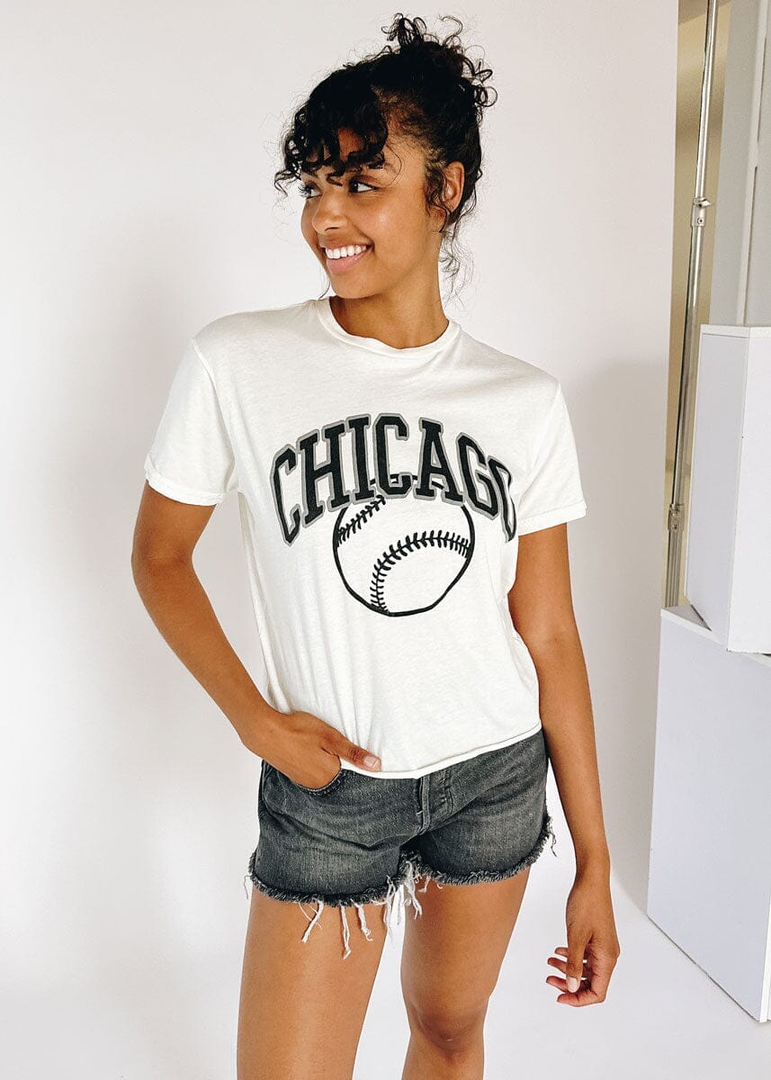 Chicago Baseball Vintage Crop T-Shirt - Black & White Combo